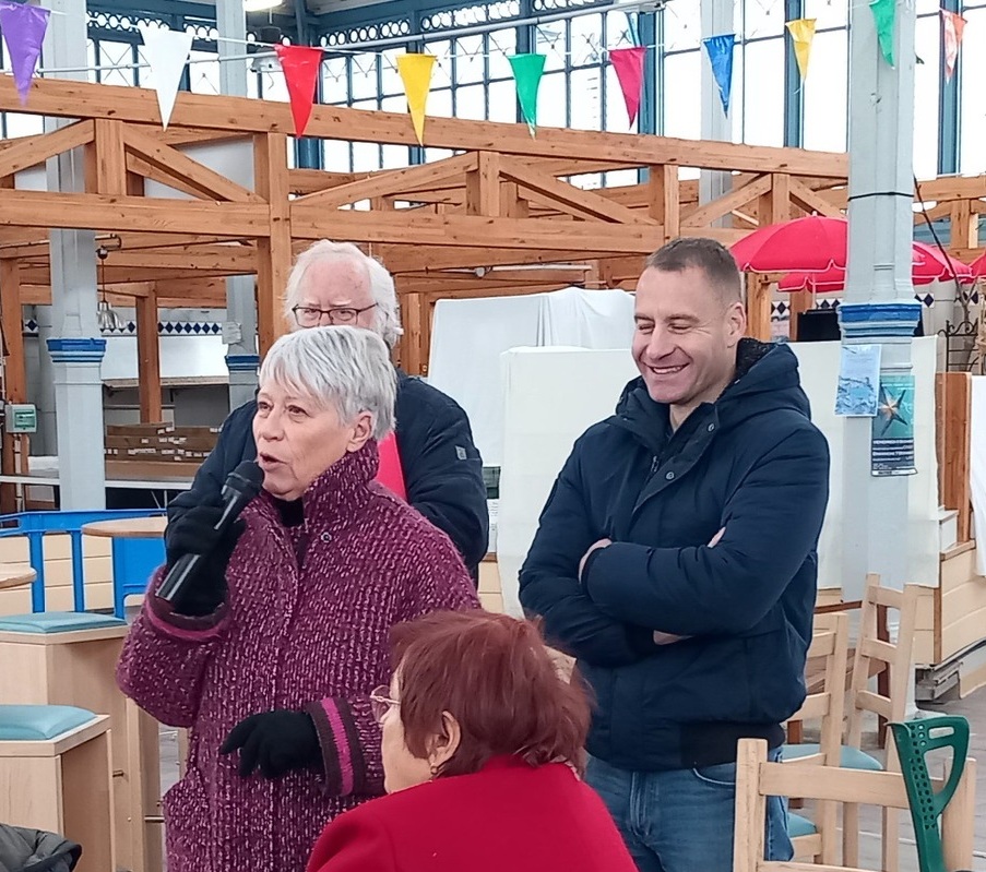 Une inauguration sans protocole